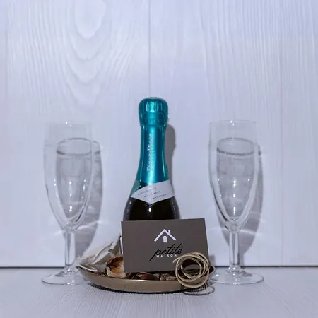 بيت للعطل Petite Maison